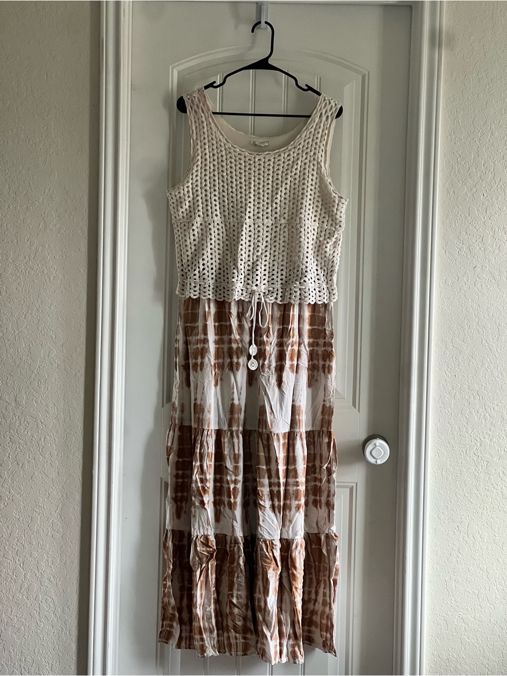 Sleeveless Crochet Bodice Tie-Dye Maxi Dress in Cream and Brown